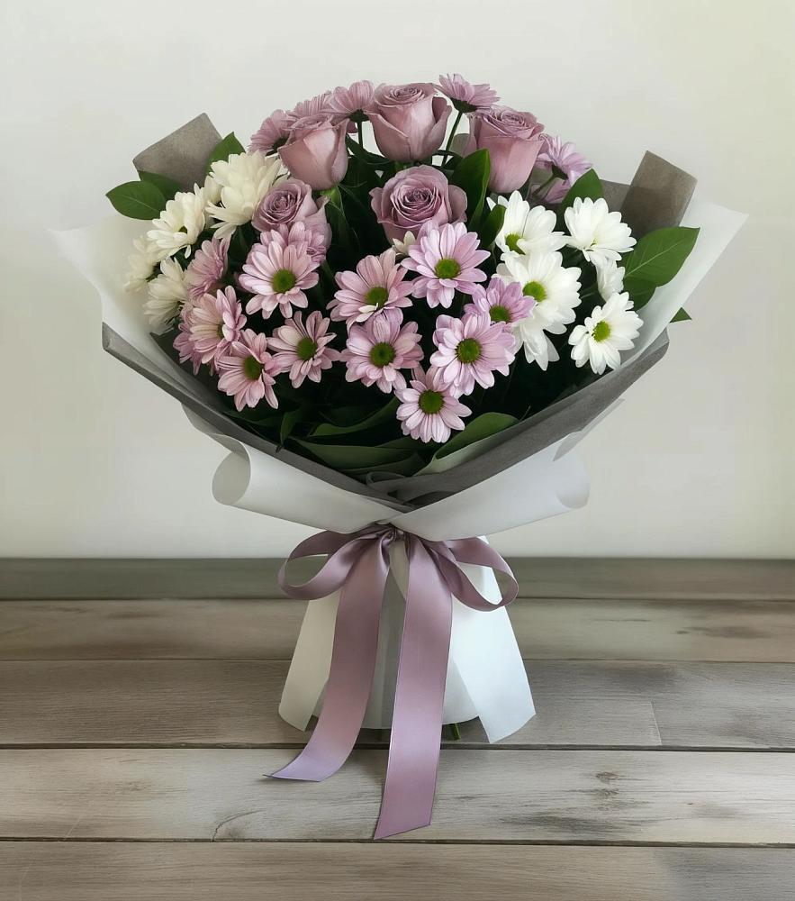 Букет цветов из: Хризантемы и Розы в Грушевской