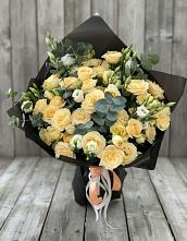 Букет цветов из:  Розы и Лизиантусы #REPLACE_PRED# Грушевской