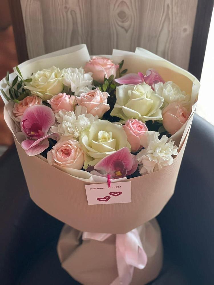 Букет цветов из: Орхидеи, Розы и Гвоздики в Грушевской