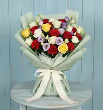 Букет цветов из:  Розы в Грушевской