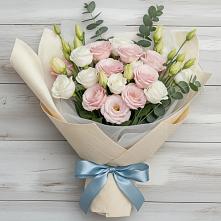 Букет цветов из:  Лизиантусы #REPLACE_PRED# Грушевской