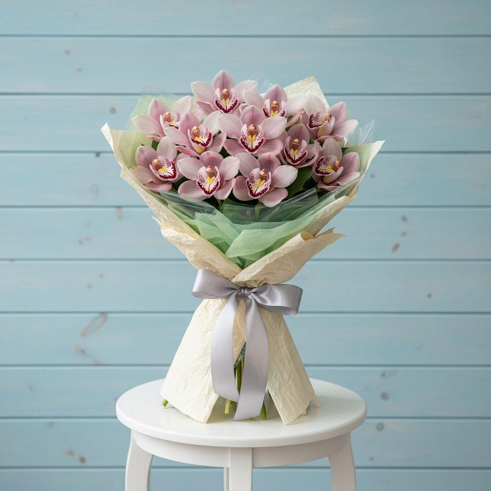 Букет цветов из: Орхидеи и Розы в Грушевской