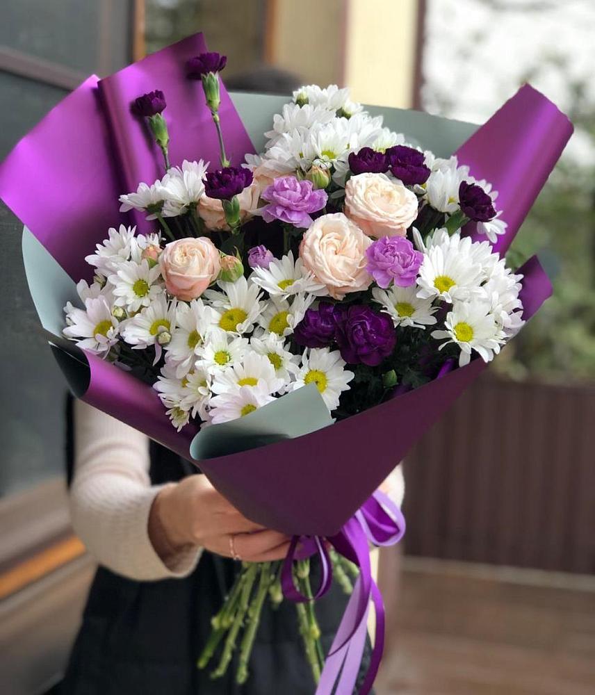 Букет цветов из: Хризантемы, Гвоздики и Розы в Грушевской