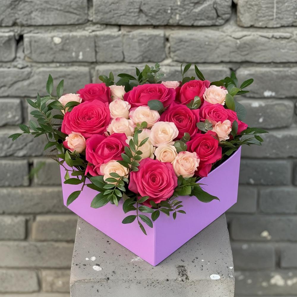 Цветочная композиция из Розы в коробке в Грушевской