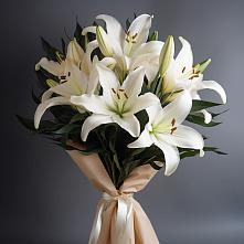 Букет цветов из:  Лилии в Грушевской