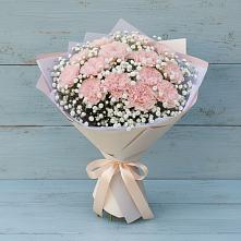 Букет цветов из:  Гвоздики в Грушевской