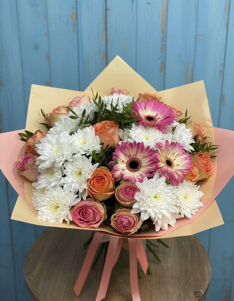 Букет цветов из: Розы, Герберы и Хризантемы в Грушевской