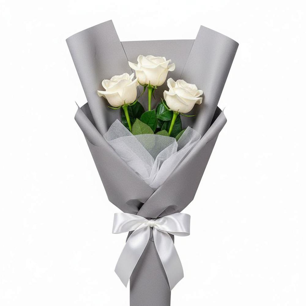 Букет 3 белые розы в Грушевской