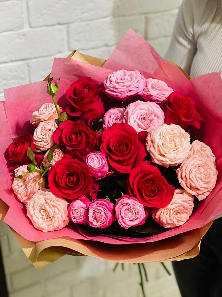 Букет цветов из: Розы в Грушевской