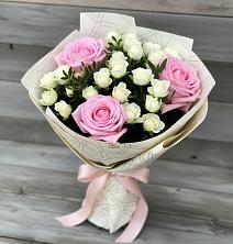 Букет цветов из:  Розы в Грушевской