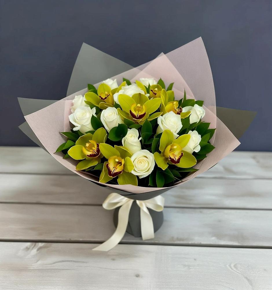 Букет цветов из: Орхидеи и Розы в Грушевской