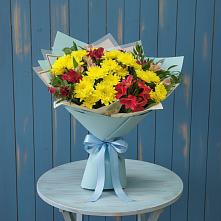 Букет цветов из:  Альстромерии и Хризантемы в Грушевской