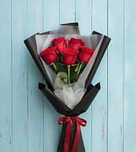 Букет цветов из:  Розы в Грушевской