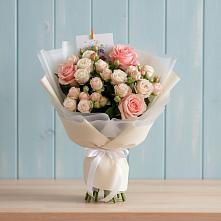 Букет цветов из:  Розы в Грушевской
