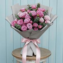 Букет цветов из:  Розы в Грушевской
